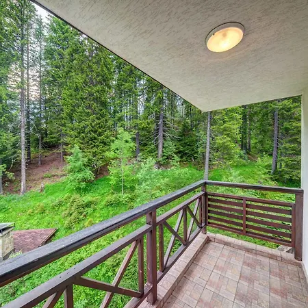 607 Stream Panoramic With Free Parking And